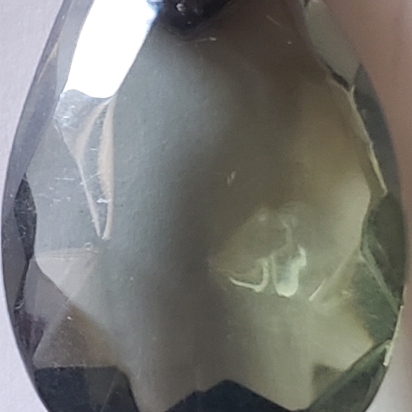 Vintage Green Opalescent Stone Pendant - Picture 4 of 6